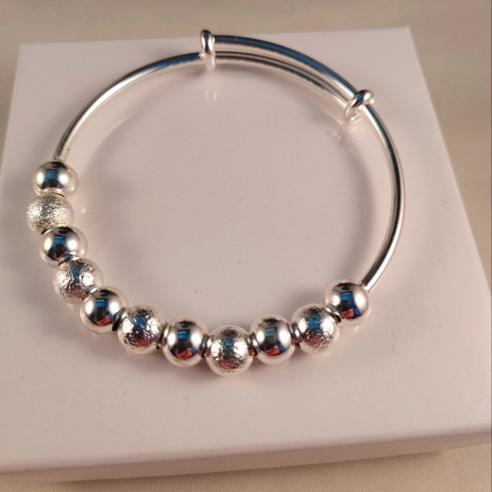 NWOT Sterling Silver plated women's bangle bracelet